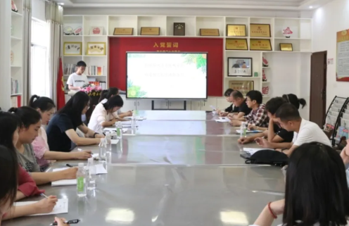 【卓越团队】绳彩飞扬绽活力 跨校共研传薪火——我校体育组开展校本研修活动