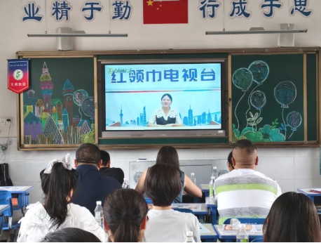【家校共育】赴爱之约 共育未来—— 2025年上学期家长会圆满举行