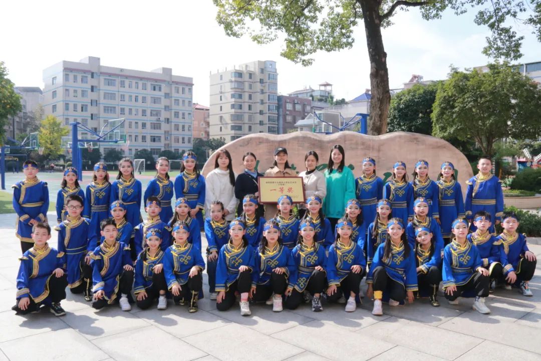 【喜报】我校在湘潭县第十九届中小学生艺术节荣获一等奖！